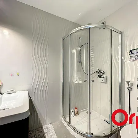 Calme 2 Pieces Avec Wifi, Terrasse Et Vue A - Fr-1-647-19 Apartment *